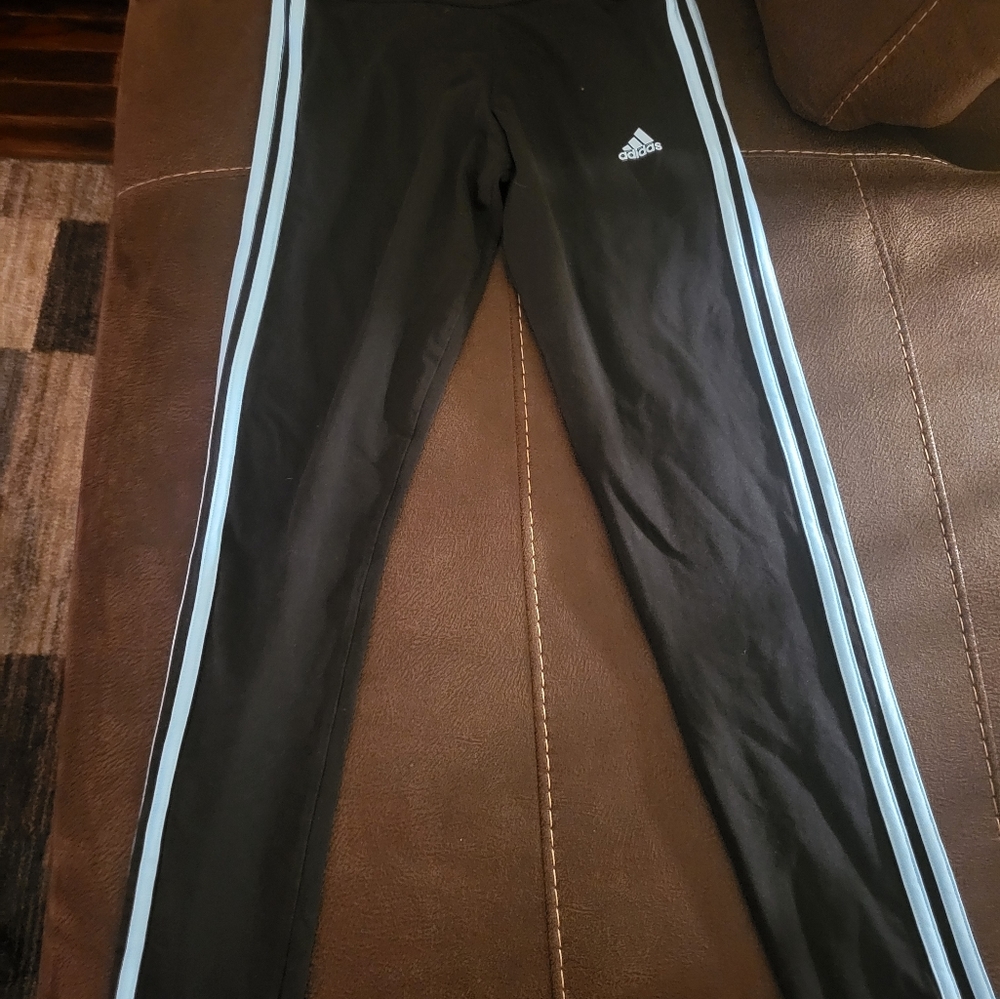 Adidas leggings